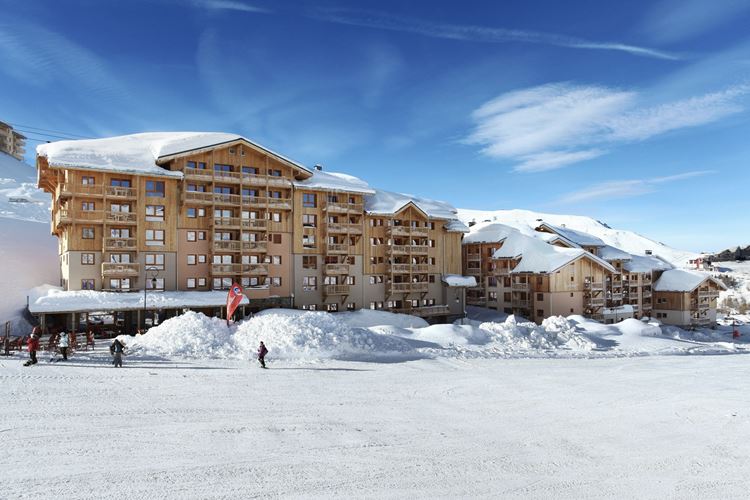 tmpF51A_location-ski-plagne-village-residence-prestige-odalys-front-de-neige-7
