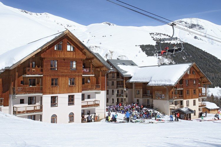 tmpBA11_location-ski-saint-sorlin-d-arves-residence-prestige-odalys-l-oree-des-pistes-1